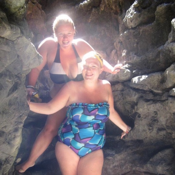 Meet your Posher, Emily - Picture 1 of 1